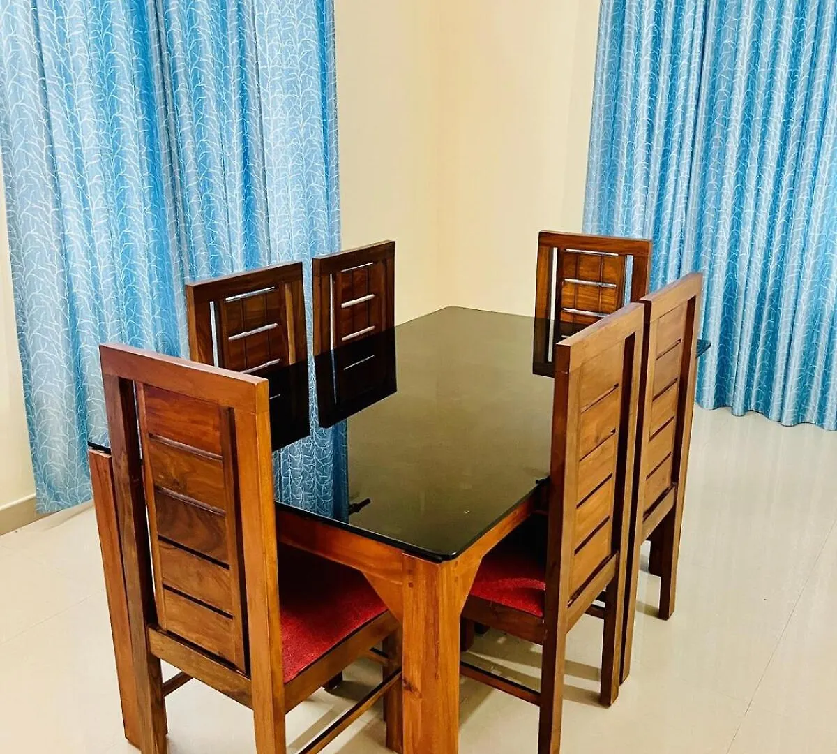 3Bhk Spacious Villa Near Rajagiri Hospital Kochi India